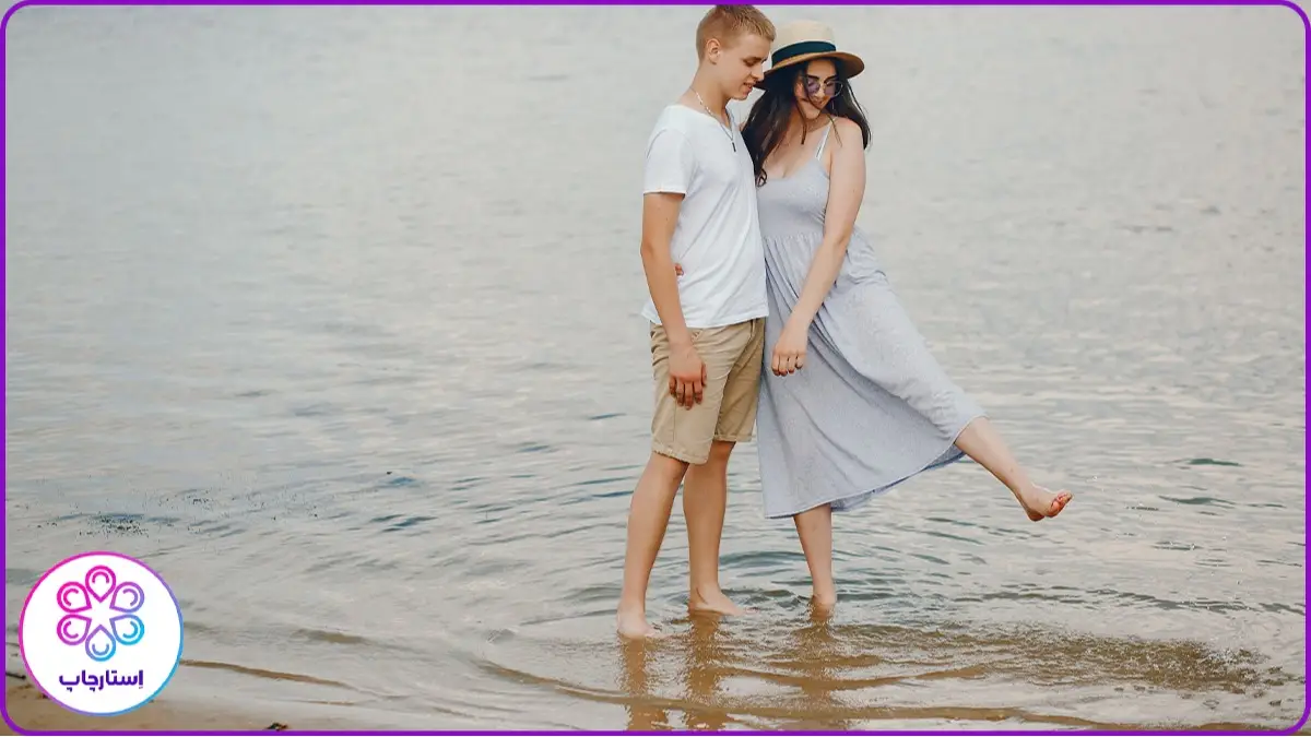 ایده عکاسی با کلاه حصیری