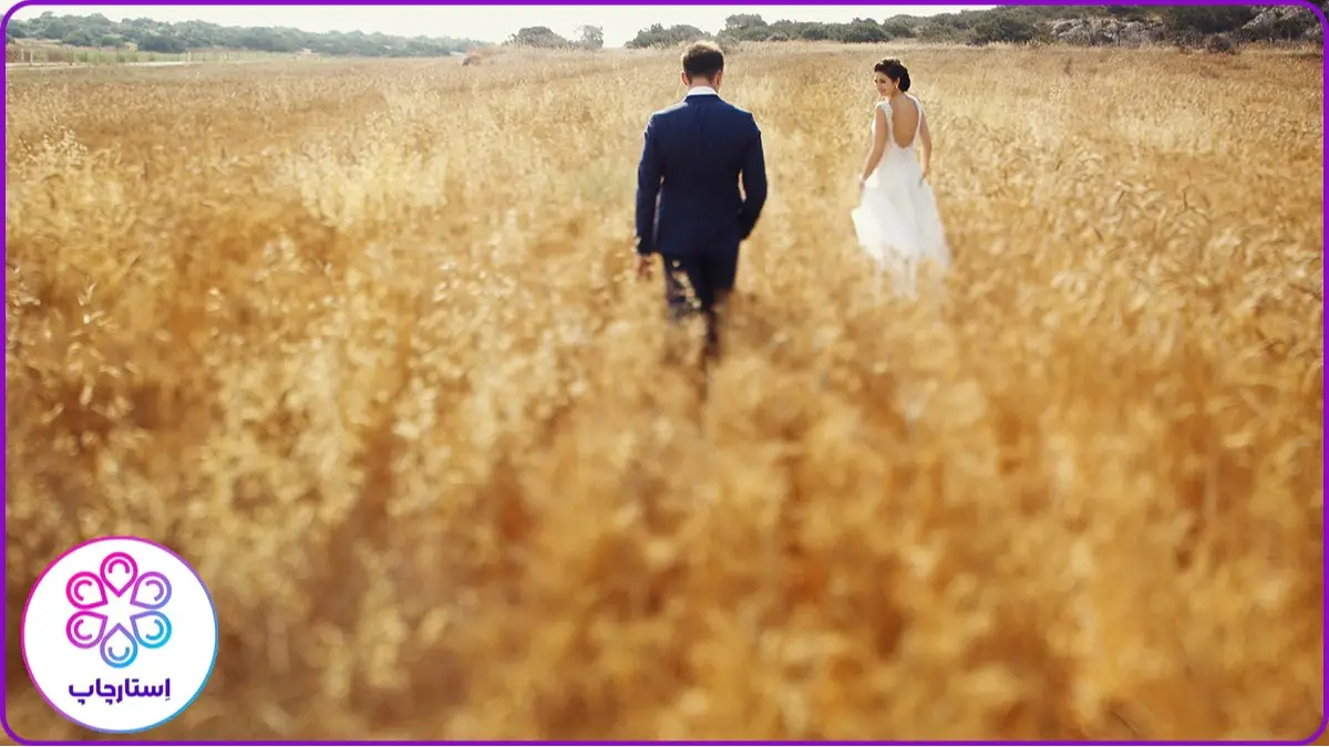 عکس عروس و داماد از پشت سر