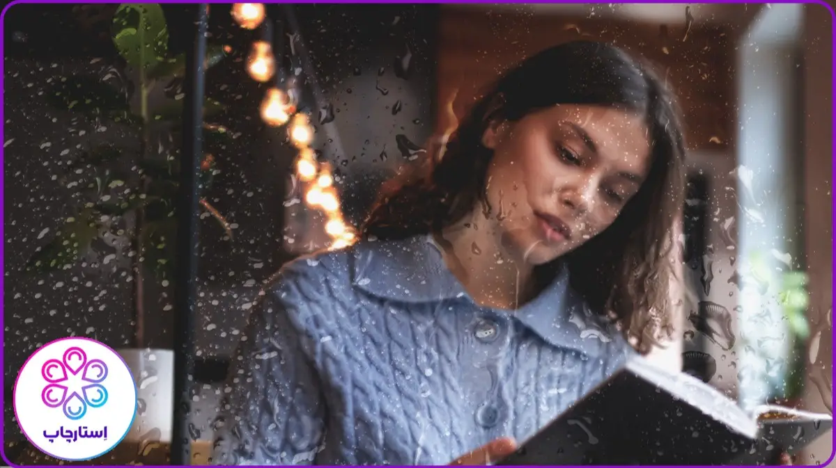 ایده عکاسی پشت پنجره باران خورده برای پروفایل