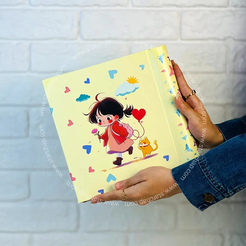 آلبوم چسبی دختر و گربه (لیمویی) 15 در 21