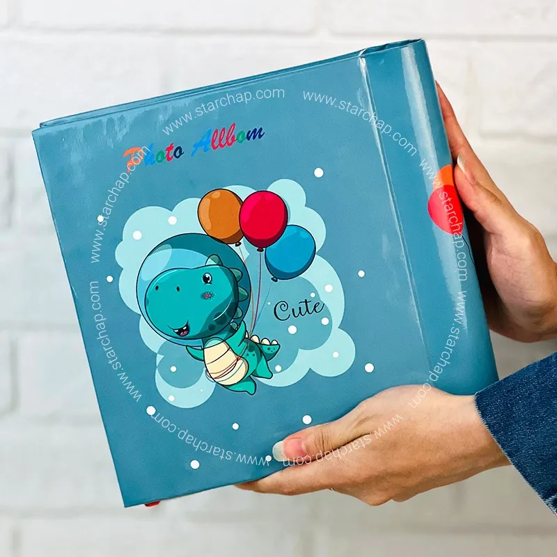 آلبوم چسبی دایناسور 22در29